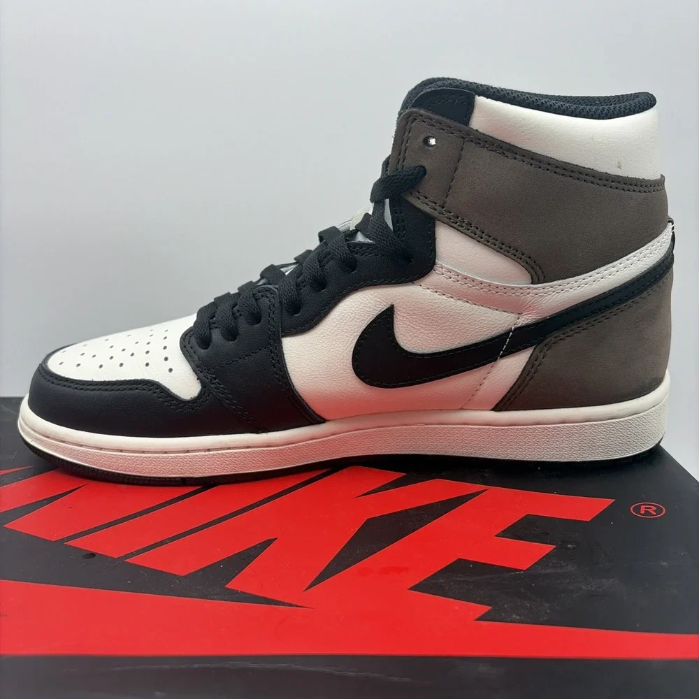 Size 10 - Jordan 1 Retro OG High Dark Mocha (555088-105)